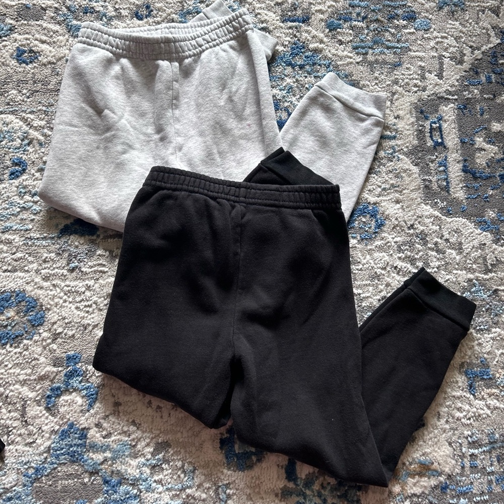 Black and grey kids sweatpants